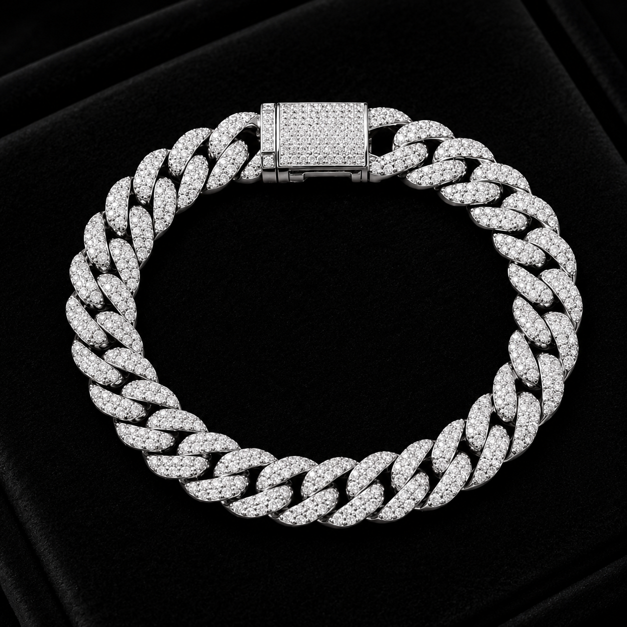 10mm Moissanite Cuban Link Bracelet